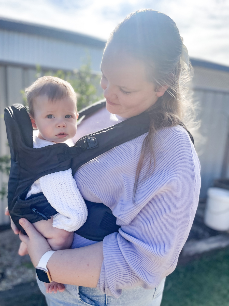 MANHATTAN CARRIER - BLACK