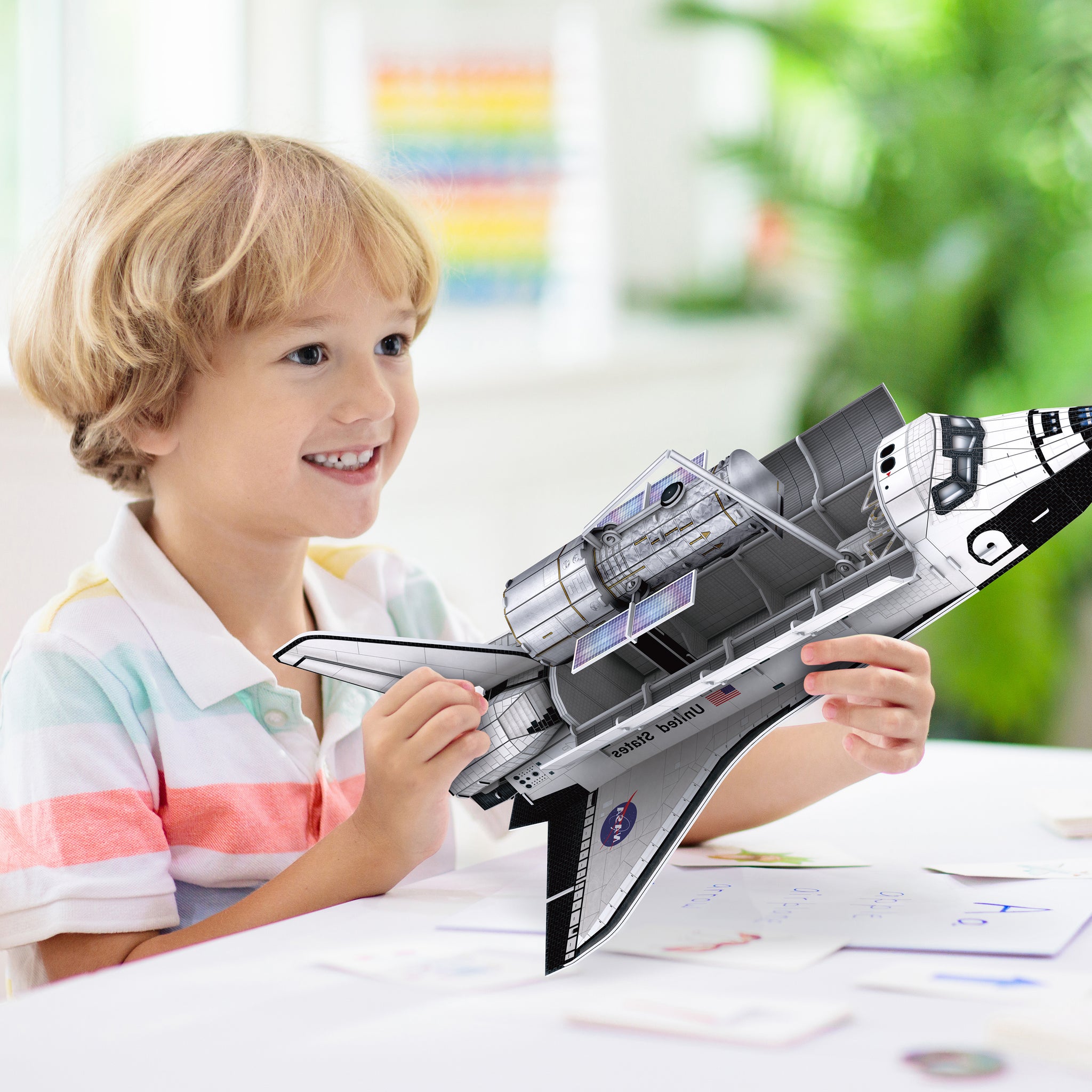 Space Shuttle  Discovery 
 (126 pcs.)