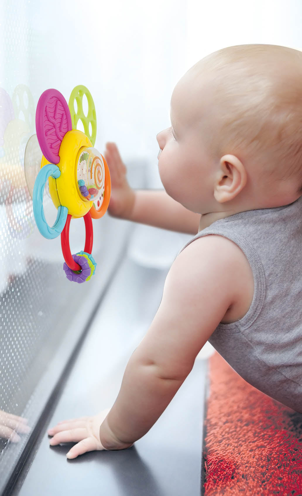 Daisy Spin Rattle 'N Teether